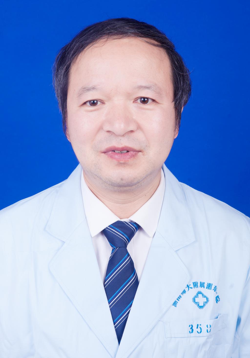 主治医师3人