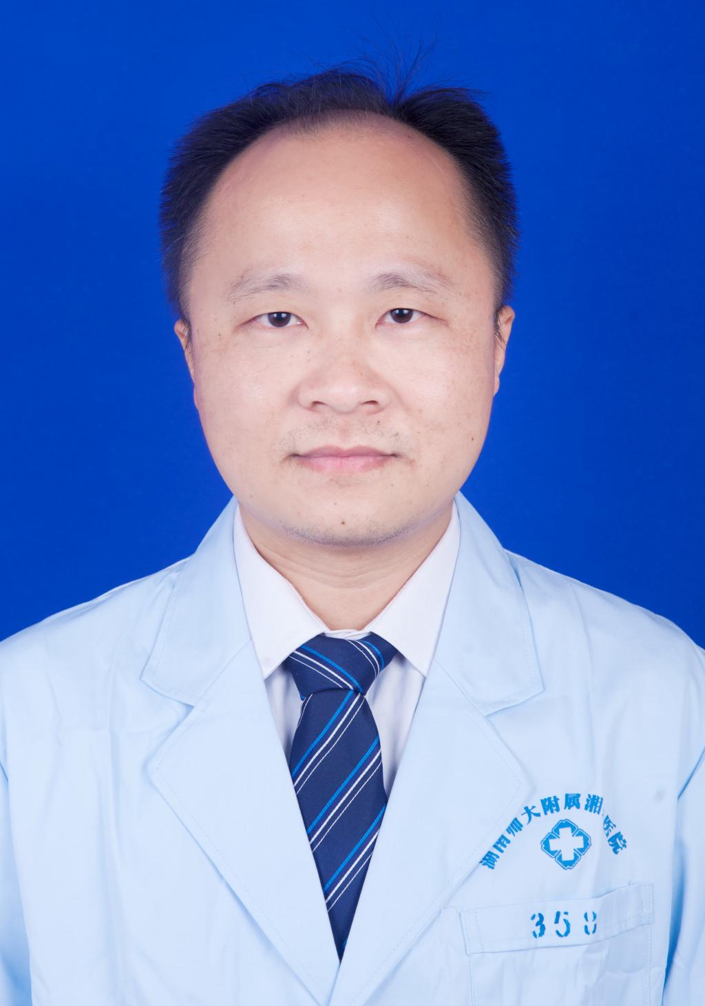 主治医师5人