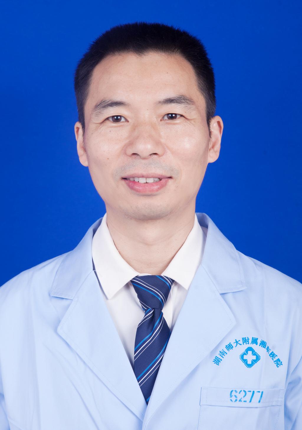 肝胆外科现有主任医师