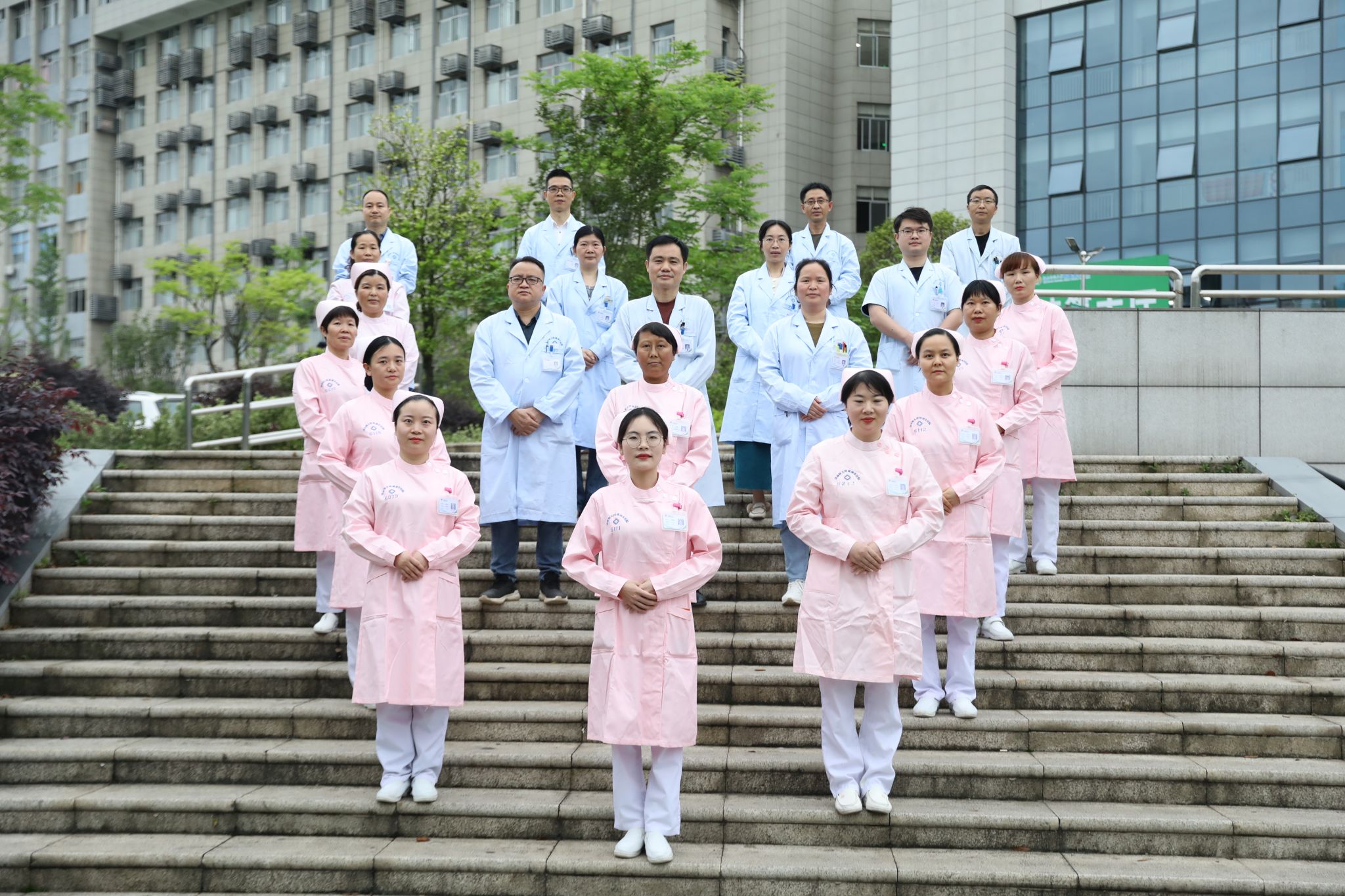 年均门诊量4.5万人次